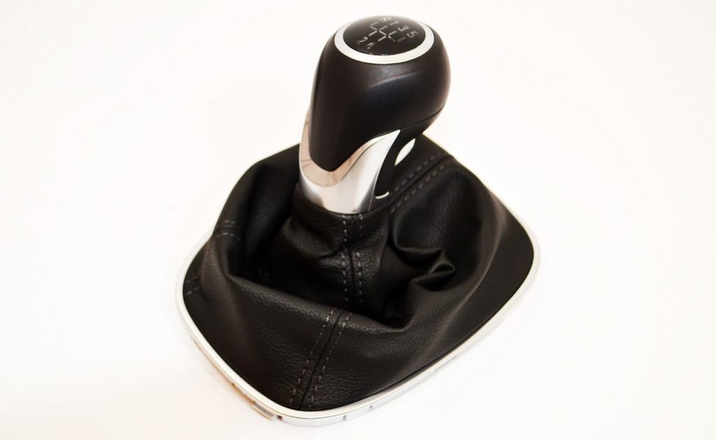 LSC 55496814 : GENUINE Gearshift Lever with Black Boot Knob - NEW from